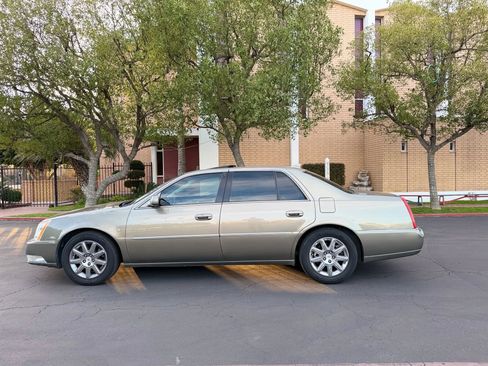 Used 2010 Cadillac DTS Premium w/ Driver Awareness Package image 3