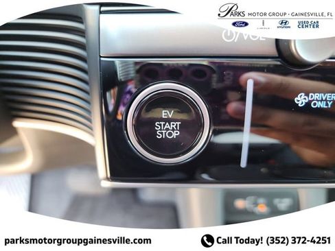 New 2025 Hyundai Ioniq 5 SEL image 29