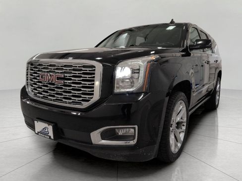 Used 2019 GMC Yukon Denali w/ Denali Ultimate Package AWD/4WD image 12