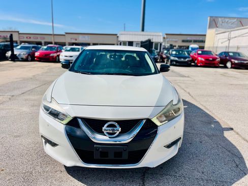 Used 2017 Nissan Maxima 3.5 SV FWD image 2