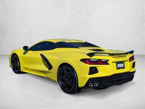 Used 2021 Chevrolet Corvette Stingray Premium Conv w/ Z51 Performance Package image 7