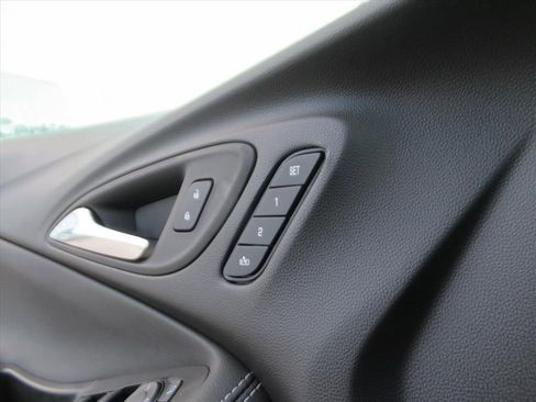 New 2026 Buick Encore GX Avenir w/ Avenir Technology Package image 29