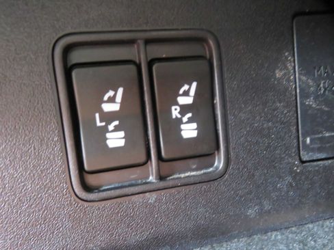 Used 2021 Lexus RX 350L FWD w/ Premium Package image 57
