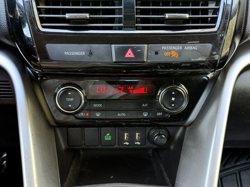 Used 2022 Mitsubishi Eclipse Cross LE AWD/4WD image 25