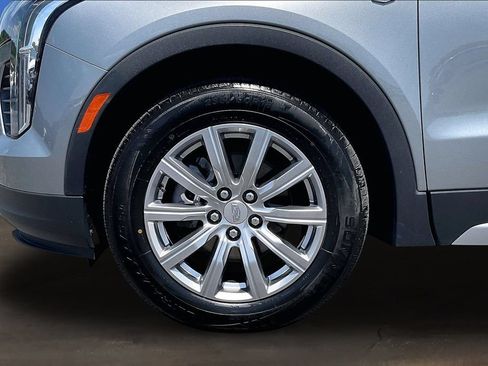 Used 2023 Cadillac XT4 Premium Luxury w/ Cold Weather Package AWD/4WD image 33