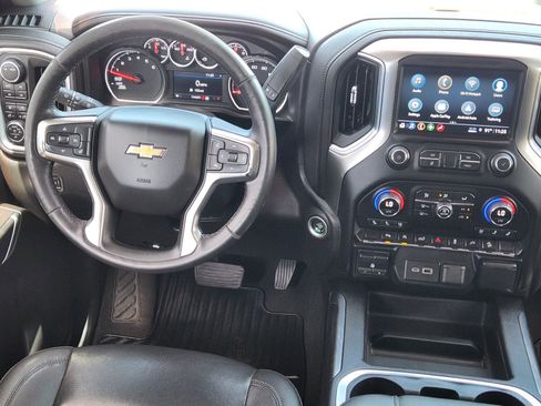 Used 2021 Chevrolet Silverado 1500 LTZ w/ Z71 Off-Road Package AWD/4WD image 9