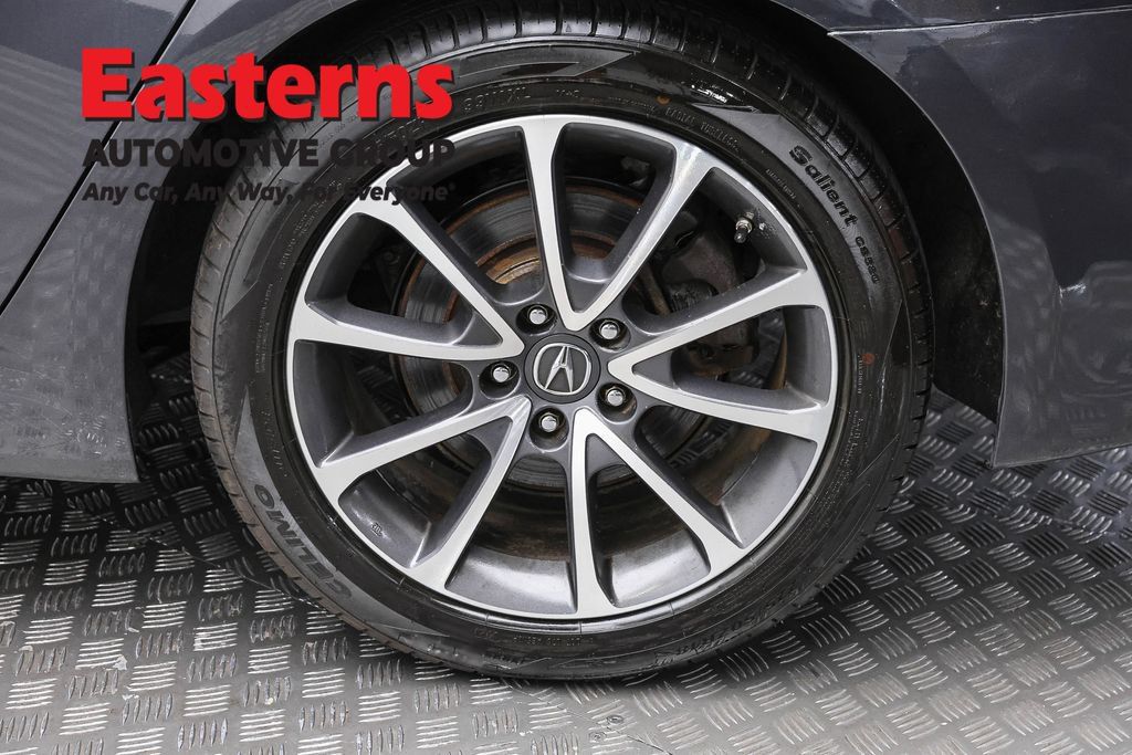 Used 2015 Acura TLX w/ Technology Package FWD image 10