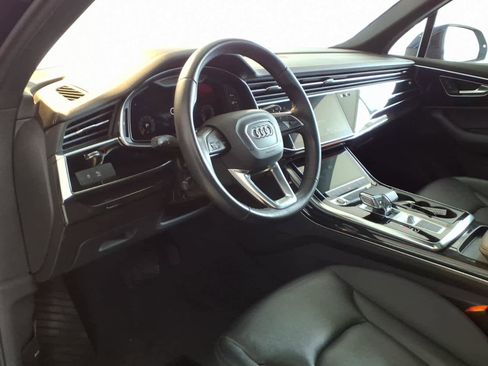 Used 2023 Audi Q7 2.0T Premium w/ Convenience Package AWD/4WD image 9
