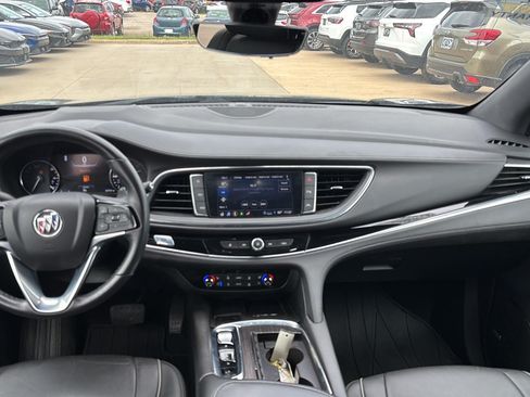 Used 2024 Buick Enclave Avenir w/ Avenir Technology Package AWD/4WD image 7