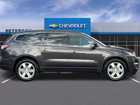 Used 2016 Chevrolet Traverse LTZ AWD/4WD image 3