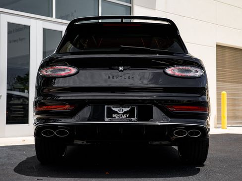 New 2026 Bentley Bentayga Speed AWD/4WD image 21