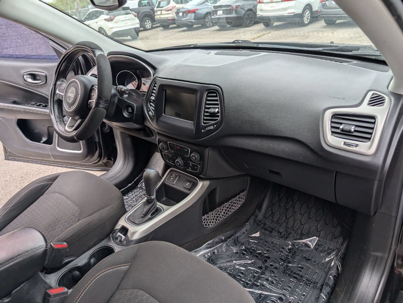 Used 2021 Jeep Compass Sport FWD image 13