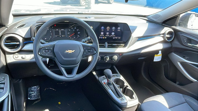 New 2026 Chevrolet Trax LS w/ Driver Confidence Package FWD image 15