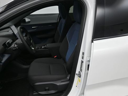 New 2026 Volvo EX30 Plus w/ Protection Package Premier AWD/4WD image 10