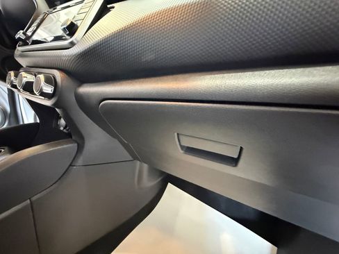 Used 2024 Nissan Kicks S image 23