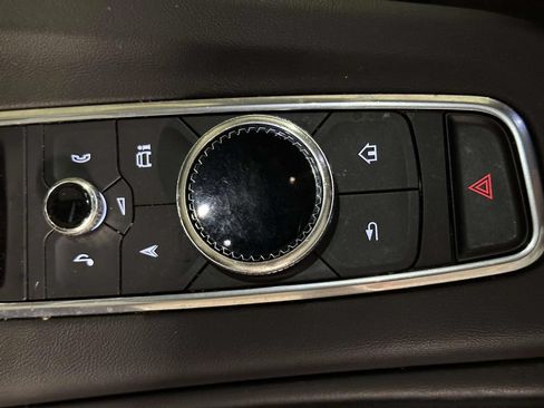 Certified 2022 Cadillac Escalade ESV Sport w/ Touring Package AWD/4WD image 29