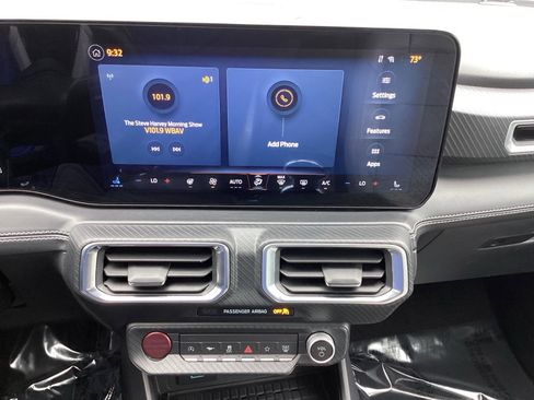 Used 2024 Ford Mustang Premium image 19