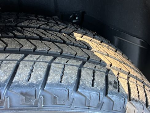 Used 2023 Toyota Highlander XSE image 27