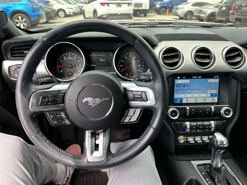 Used 2018 Ford Mustang GT Premium RWD image 11