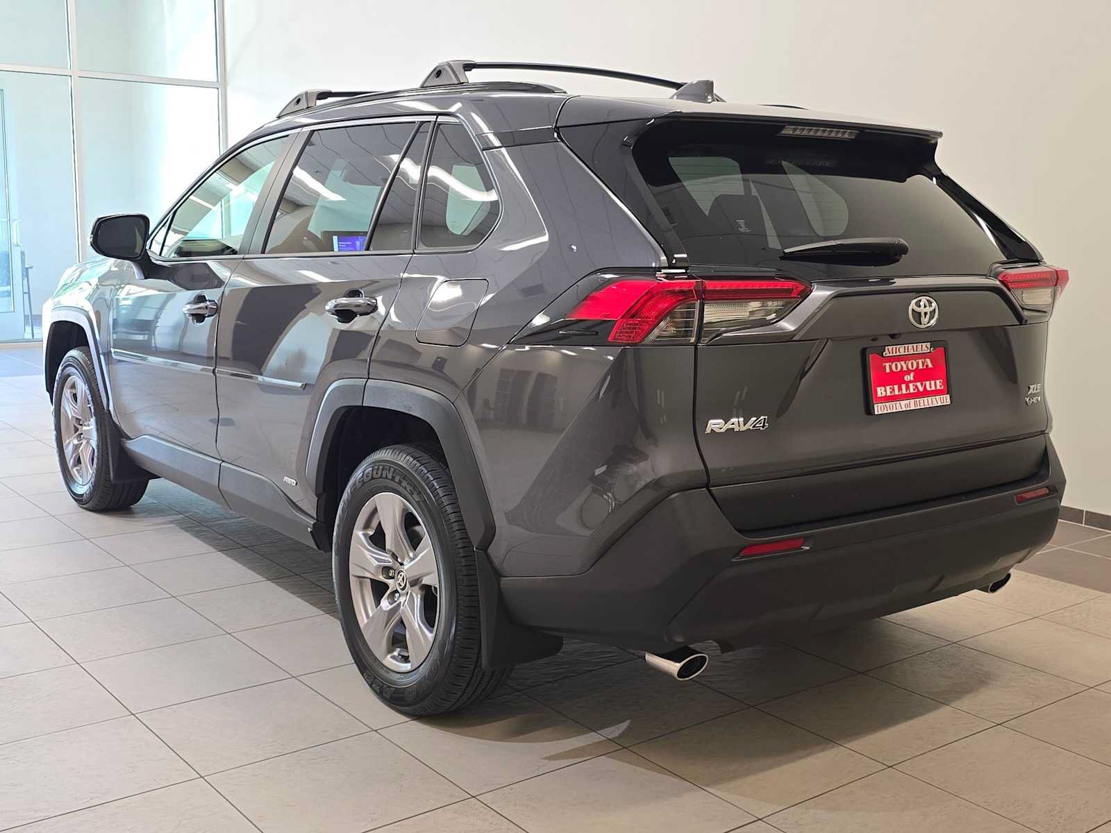 Certified 2025 Toyota RAV4 XLE w/ Convenience Package AWD/4WD image 4