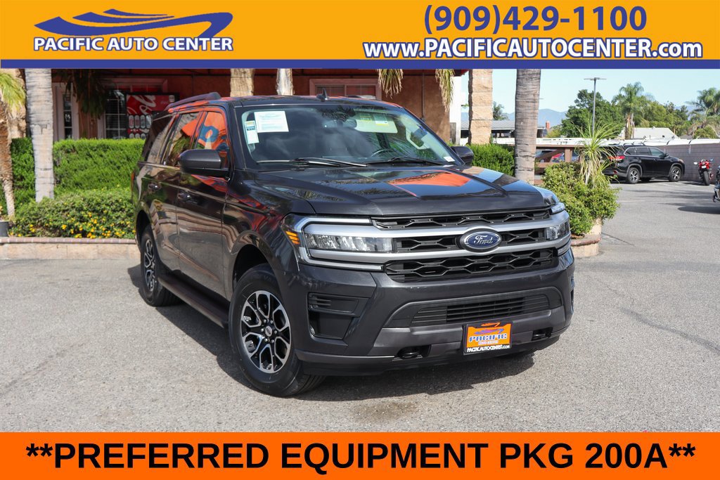 Used 2022 Ford Expedition XLT AWD/4WD image 1
