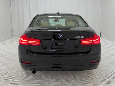 Used 2016 BMW 320i Sedan image 9