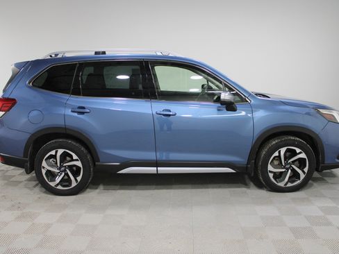 Used 2023 Subaru Forester Touring image 27