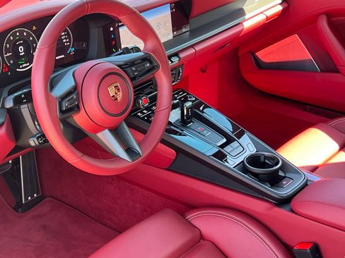 Certified 2026 Porsche 911 Targa 4 GTS AWD/4WD image 4