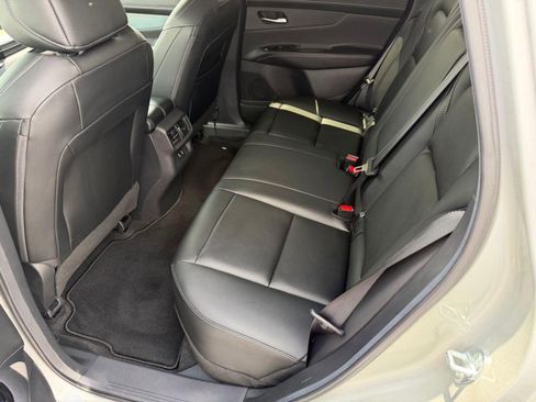 Certified 2025 Nissan Murano SL AWD/4WD image 14