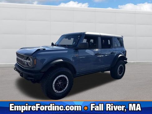 Used 2024 Ford Bronco Badlands w/ Sasquatch Package AWD/4WD image 1
