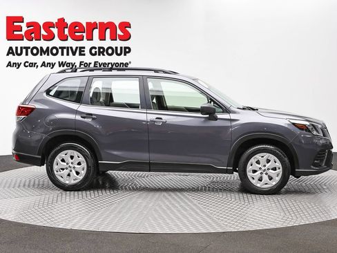 Used 2023 Subaru Forester AWD/4WD image 4