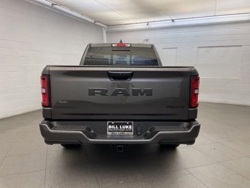 New 2025 RAM 1500 Big Horn image 4