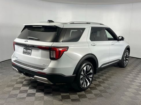 Used 2025 Ford Explorer Platinum w/ LUX Leather Package image 7