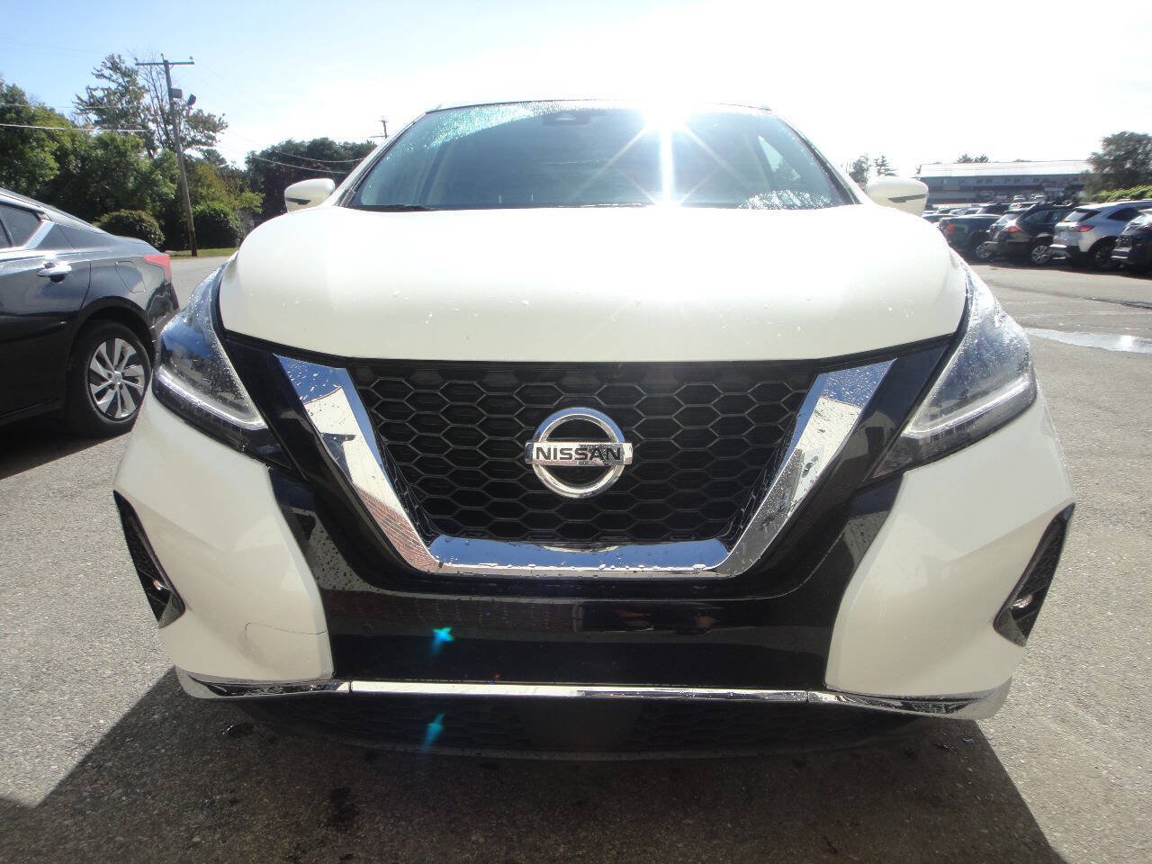 Used 2021 Nissan Murano SL w/ SL Moonroof Package AWD/4WD image 2