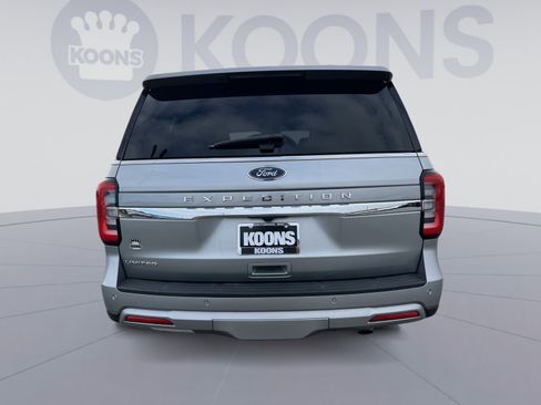 Used 2024 Ford Expedition Limited image 5
