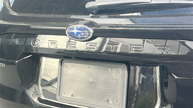 New 2026 Subaru Forester Touring AWD/4WD image 9