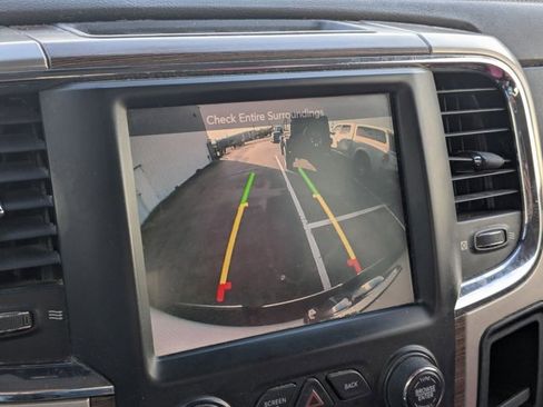 Used 2016 RAM 1500 Laramie w/ Convenience Group image 12