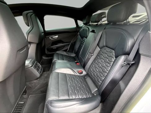 Used 2023 Audi e-tron GT Premium Plus AWD/4WD image 28