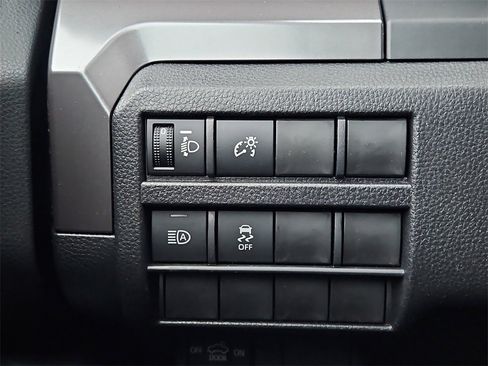 New 2026 Toyota Tacoma 4x4 Double Cab image 11