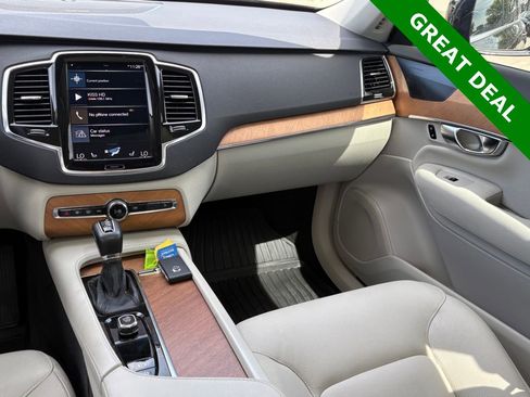 Used 2022 Volvo XC90 T6 Momentum w/ Advanced Package AWD/4WD image 15