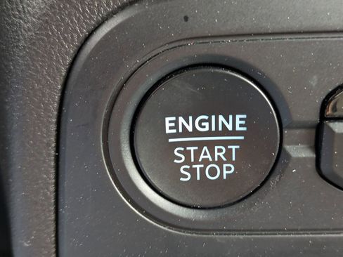 Used 2024 Mitsubishi Outlander Sport ES image 17