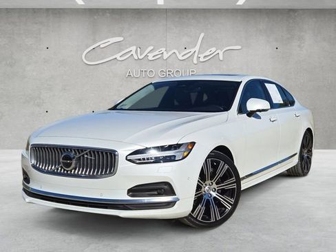 Used 2022 Volvo S90 B6 Inscription w/ Advanced Package image 1