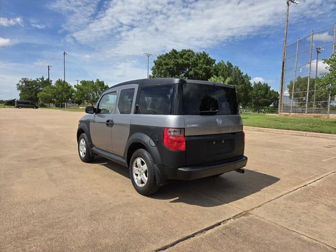 Used 2005 Honda Element EX image 6