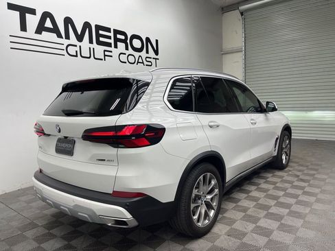 Used 2024 BMW X5 sDrive40i w/ Premium Package RWD image 7
