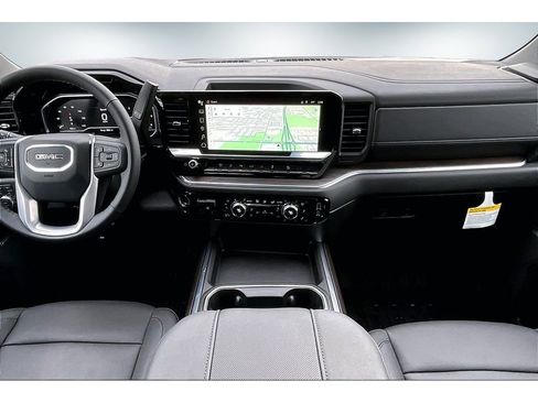 New 2025 GMC Sierra 2500 SLT image 5