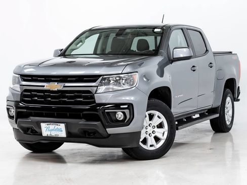 Used 2021 Chevrolet Colorado LT w/ LT Convenience Package AWD/4WD image 1