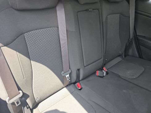 Used 2025 Kia Sportage LX FWD image 19