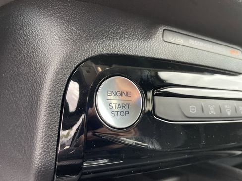 New 2026 Ford Escape SE image 33