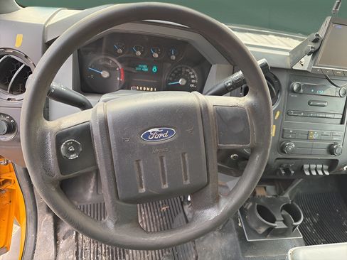 Used 2012 Ford F450 XL w/ High Capacity Trailer Tow Pkg AWD/4WD image 16