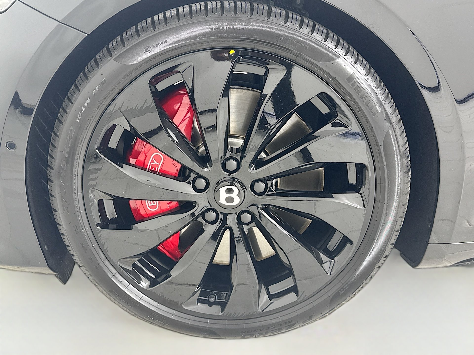Used 2025 Bentley Continental GT AWD/4WD image 10